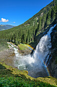 Krimmler Wasserfälle mit Regenbogen, Nationalpark Hohe Tauern, Hohe Tauern, Zillertaler Alpen, Salzburg, Österreich