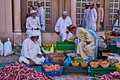 Sultanate of Oman, Ad-Dakhiliyah Region, Nizwa, Freitag Gemüsemarkt.