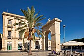Porta Reale (Königliches Tor), der Eingang zur Altstadt von Noto Sizilien Italien.