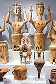 Sammlung von Statuen und Artefakten der minoischen Zivilisation, Archäologisches Museum Heraklion, Insel Kreta, griechische Inseln, Griechenland, Europa