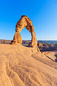 Delicate Arch, Arches National Park, Moab, Utah, Vereinigte Staaten von Amerika, Nordamerika