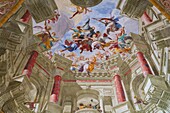 Kirche San Francesco Projekt von Giovenale Boetto und Fresken von Andrea Pozzo, Mondovi, Cuneo, Piemont, Italien, Europa