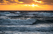 USA, Florida, Boca Raton, Sea waves at sunrise