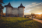 Moldawien, Soroca, Soroca Fort bei Sonnenuntergang