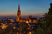 Freiburg Cathedral, Freiburg im Breisgau, Black Forest, Baden-Wurttemberg, Germany, Europe