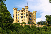 Schloss Hohenschwangau bei Schwangau im Ostallgäu in Bayern in Deutschland
