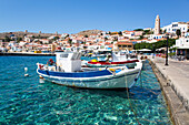 Fischerboote, Emborio Hafen, Insel Chalki (Chalki), Dodekanes-Gruppe, griechische Inseln, Griechenland, Europa
