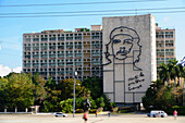 Giant sculpture of Che Guevara in Plaza De La Revolucion (Revolution Square), Havana, Cuba, West Indies, Central America