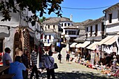 Gassen in der unteren Altstadt von Gjirokaster, Süd-Albanien