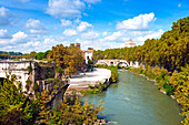 Ponte Emilio today called Ponte Rotto, Fabricius' Bridge behind, Isola Tiberina, Rome, Unesco World Heritage Site, Latium, Italy, Europe