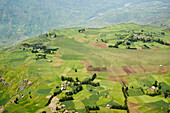 Afrika, äthiopisches Hochland, östliches Amhara, in der Nähe von Lalibela. Luftaufnahme der Landschaft bei Lalibela.
