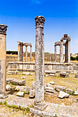 Römische Ruinen des Tempels der Juno Caelestis, 3. Jahrhundert v. Chr., Archäologische Stätte von Dougga, UNESCO-Welterbe, Tunesien, Nordafrika