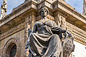 Gerechtigkeitsstatue, Denkmal des Engels der Unabhängigkeit, Mexiko-Stadt, Mexiko. Erbaut 1910 zur Erinnerung an den mexikanischen Unabhängigkeitskrieg im frühen 19. Jahrhundert.
