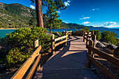 Uferweg im Sand Harbor State Park, Lake Tahoe, Nevada, USA
