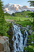 WA, Mount Rainier National Park, Myrtle Falls and Mount Rainier