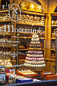 Geschäft für Macarons, Montmartre, Paris, Frankreich