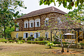 historisches Herrenhaus und Garten des Roça Belo Monte Hotel auf der Insel Principé in Westafrika, Sao Tomé e Príncipe