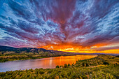 USA, Colorado, Fort Collins. Sunset over Horsetooth Reservoir.