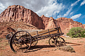 Old wagon, Fruita, Capitol Reef National Park, Utah, USA.