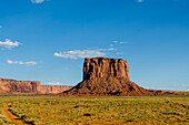 Merrick Butte, Monument Valley Navajo Tribal Park, Monument Valley, Utah, USA.