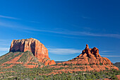 Arizona, Sedona, Red Rock Country, Courthouse Butte and Bell Rock