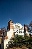 Alte La Puerta Lodge Leuchtreklame entlang der ehemaligen Route 66 in Albuquerque, New Mexico, USA