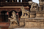 Der Bhagwati Tempel in neuen Glanz nach dem Erdbeben, Bhaktapur, Nepal.