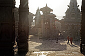 Morgens auf dem Durbar Square in Bhaktapur, Nepal.