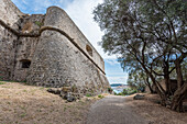 Festung Fort Carré bei Antibes mit Blick auf die Altstadt von Antibes, Provence, Südfrankreich