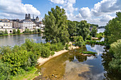 Altstadt, Kathedrale und die Loire in Orleans, Frankreich