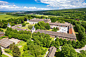 Schloss Corvey, UNESCO Welterbe in Höxter, aus der Luft gesehen, Nordrhein-Westfalen, Deutschland, Europa
