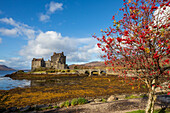 Eilean Donan Castle. Isle of Skye, Schottland.