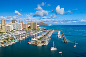 Ala Wai Yacht Harbor, Waikiki, Honolulu, Oahu, Hawaii