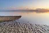 Dusk over the Wadden Sea in front of Utersum, Foehr Island, Schleswig-Holstein, Germany