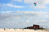 Water sports center XH20 is the hub for water sports in Sankt Peter-Ording.