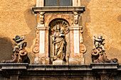 Statues at the Church of Saint Catherine Chiesa di Santa Caterina d'Alessandria, Taormina, Sicily, Italy, Europe