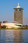 EYE Film Institut Nederland und A'DAM Toren, Amsterdam, Benelux, Beneluxstaaten, Nordholland, Noord-Holland, Niederlande