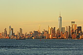 Skyline von Downtown Manhattan, New York, New York, USA