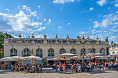 Strassencafe, Place Stanislas in Nancy, Lothringen, Mosel, Meurthe-et-Moselle, Grand Est, Frankreich