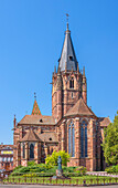 Die Abteikirche St. Peter und Paul in\nWissembourg, Nördliches Elsass, Bas-Rhin\nGrand Est, Frankreich