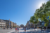Place de la Comedie mit Oper, Montpellier, Hérault, Occitanie, Languedoc-Roussillon-Midi-Pyrénées, Frankreich