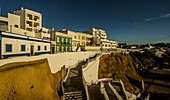 Treppe von der Praia do Peneco zur Altstadt, Albufeira, Algarve, Portugal