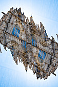Doppelbelichtung der Catedral de Barcelona in Katalonien, Spanien.