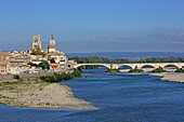 Brücke Pont Saint-Esprit über die Rhône, Gard, Okzitanien, Frankreich
