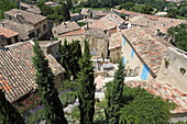 Blick auf Seguret, Vaucluse, Provence-Alpes-Côte d'Azur, Frankreich