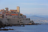 View of the old town of Antibes, Alpes-Maritimes, Provence-Alpes-Côte d&#39;Azur, France