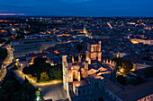Blick auf die Kathedrale und die Stadt, Béziers, Hérault, Okzitanien, Frankreich