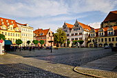 Altstadt mit schönen Bürgerhäusern in Naumburg/Saale an der Straße der Romanik, Burgenlandkreis, Sachsen-Anhalt, Deutschland\n