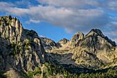 Blick auf Roca de Estany, Nationalpark Aigüestortes i Estany de Sant Maurici, Pyrenäen, Katalonien, Spanien