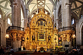 magnificent altar in the Mexico City Cathedral (Catedral Metropolitana de la Ciudad de México), Mexico City, Mexico, North America, Latin America, UNESCO World Heritage